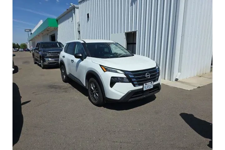 $21500 : Nissan Rogue 2024 S 4dr Cros image 1