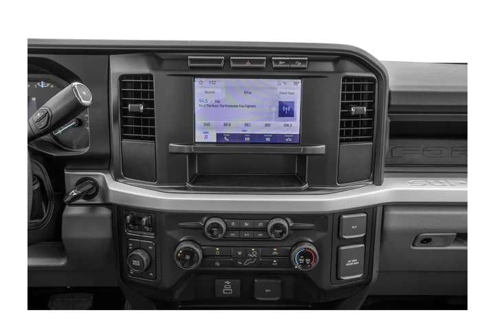 2024 F-350SD XL DRW image 8