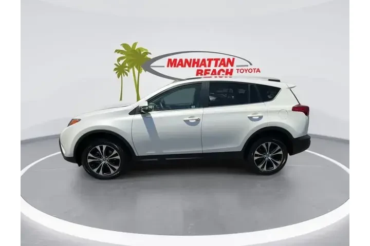 $18595 : Toyota RAV4 2015 AWD Limited image 7