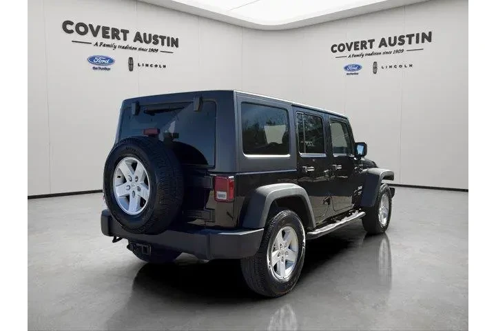 $17919 : Jeep Wrangler Unlimited 2017 image 5