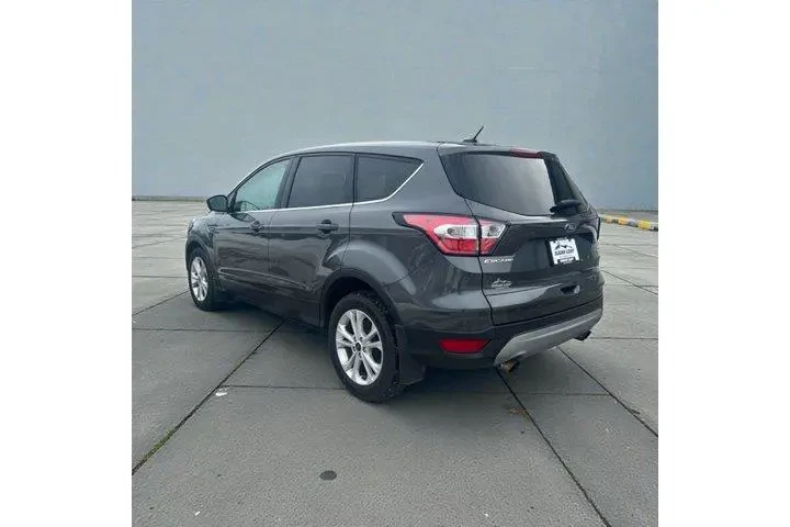 $13000 : Ford Escape 2017 AWD SE 4dr image 4