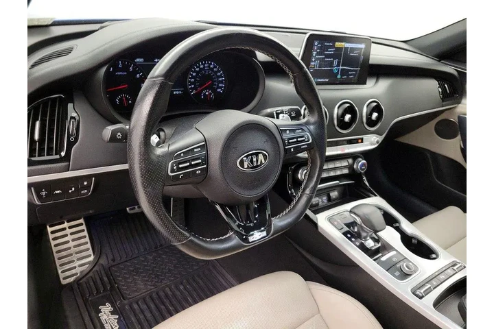 $23998 : Kia Stinger 2018 GT2 4dr Sed image 9