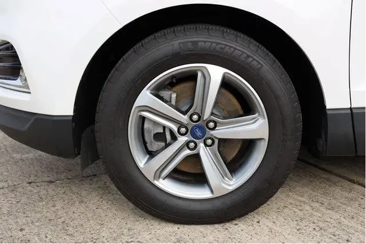 $22838 : Ford Edge 2022 AWD SEL 4dr C image 9