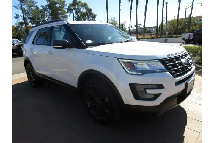 $15158 : Ford Explorer 2017 XLT 4dr S image 6