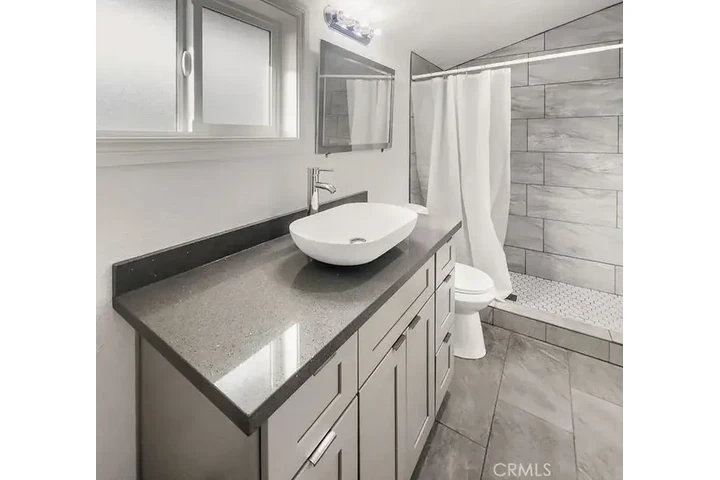 $1000 : Preciosa casa unifamiliar con image 4