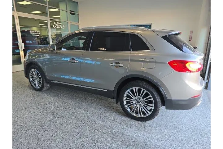 $17999 : Lincoln MKX 2017 Reserve 4dr image 4