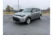 $15735 : Kia Soul 2024 S 4dr Crossove thumbnail