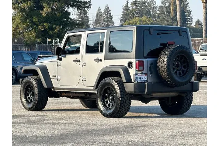 $19990 : Jeep Wrangler JK Unlimited 2 image 5