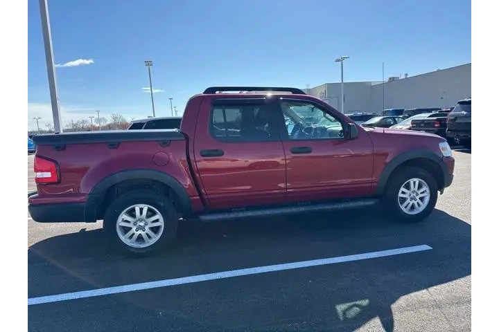 $15000 : Ford Explorer Sport Trac 201 image 2