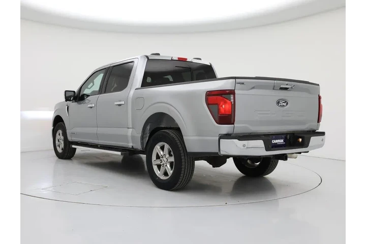 $37998 : Ford F-150 2024 4x4 XLT 4dr image 2