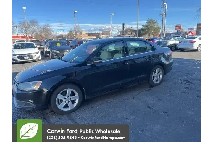 $6980 : Volkswagen Jetta 2013 TDI 4d image 5