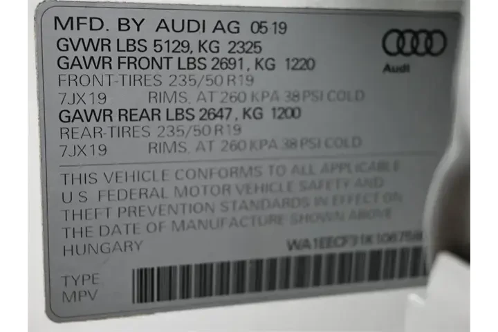 $21069 : Audi Q3 2019 AWD quattro S l image 7