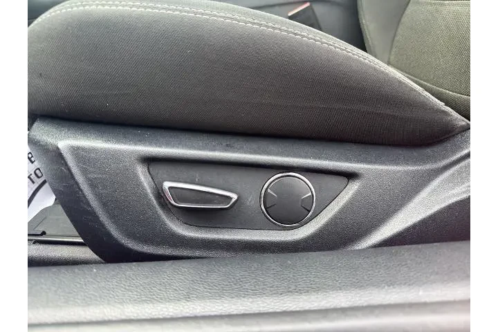 $17995 : Ford Mustang 2016 V6 2dr Con image 10