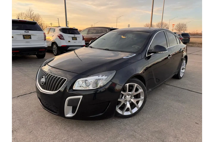 2012 Regal GS image 2