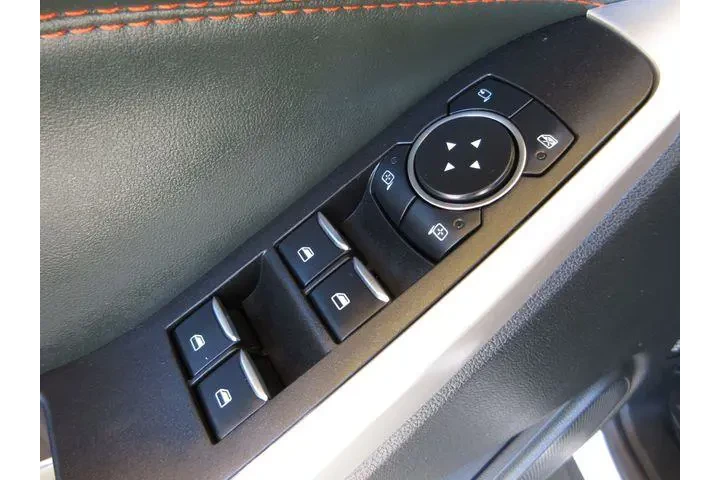 $35161 : Ford Explorer 2023 AWD Timbe image 10