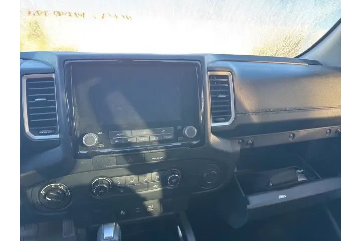 $28444 : Nissan Frontier 2022 4x4 S 4 image 7