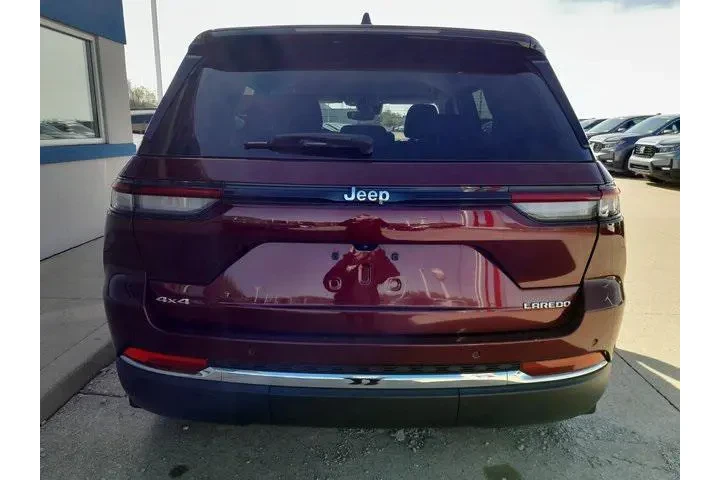 $26660 : Jeep Grand Cherokee 2023 4x4 image 6