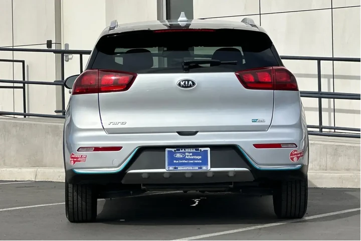 $17900 : Kia Niro Plug-In Hybrid 2018 image 4