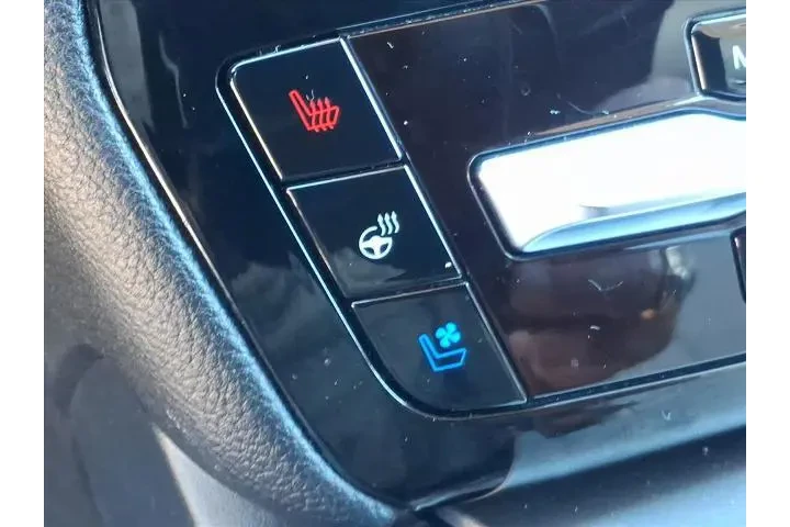 $29988 : Ford Explorer 2023 Limited 4 image 7