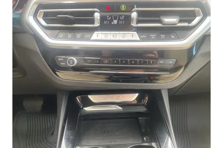 $39189 : BMW X3 2024 AWD xDrive30i 4d image 10