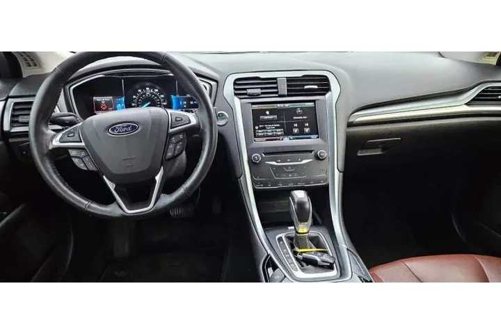 $9990 : 2015 Fusion SE image 9