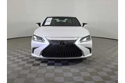 $28997 : Lexus ES 350 2019 thumbnail