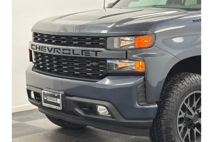 $32000 : Chevrolet Silverado 1500 Lim image 2