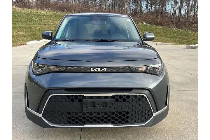 $17900 : Kia Soul 2024 S 4dr Crossove image 2
