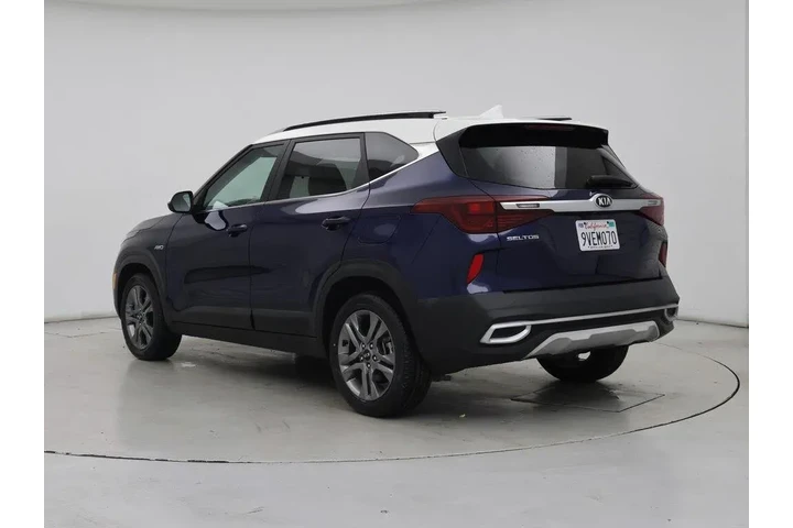 $20998 : Kia Seltos 2021 AWD S 4dr SU image 2