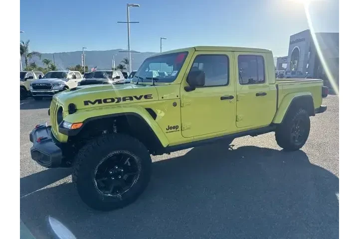 $38739 : Jeep Gladiator 2023 4x4 Moja image 3