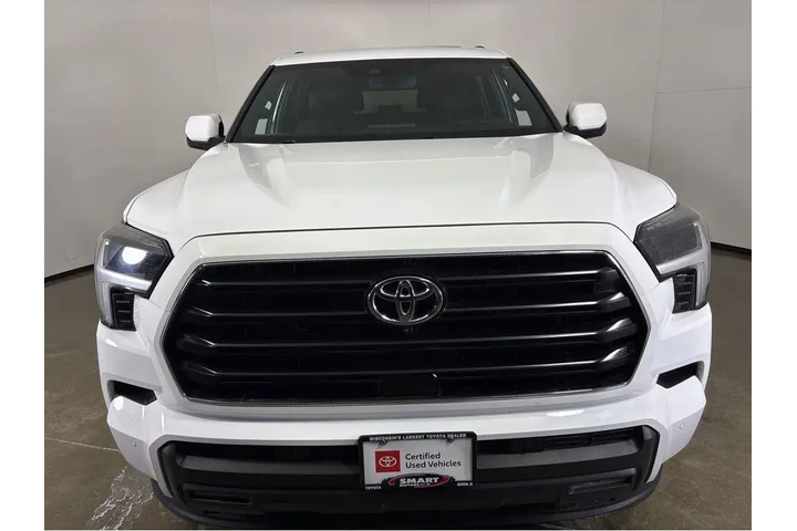 $65000 : Gold Certified2025 Sequoia SR5 image 10