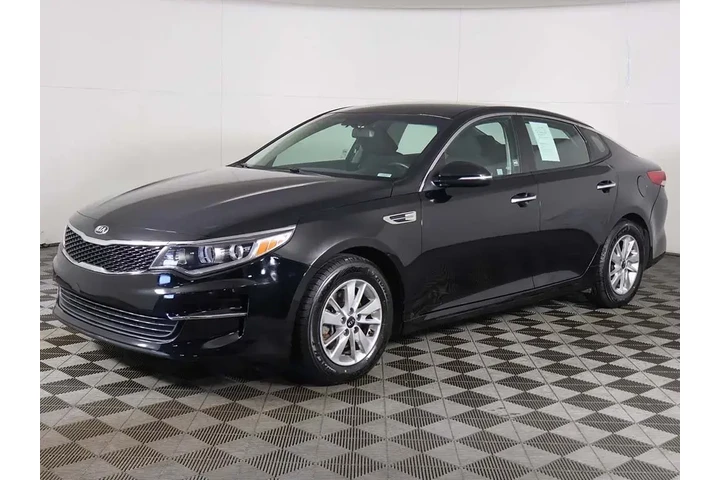 $8999 : Kia Optima 2017 LX 4dr Sedan image 5