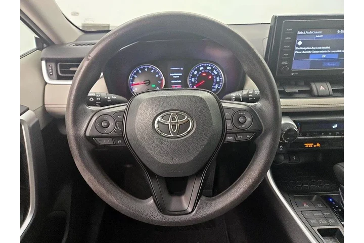 $26998 : Toyota RAV4 2020 AWD XLE 4dr image 10