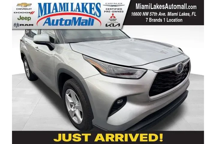 $28227 : Toyota Highlander Hybrid 202 image 1