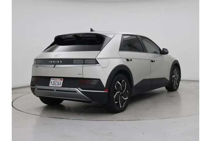 $28998 : Hyundai IONIQ 5 2023 AWD SEL image 8