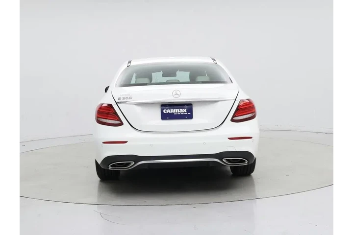 $22998 : Mercedes-Benz E-Class 2017 E image 6