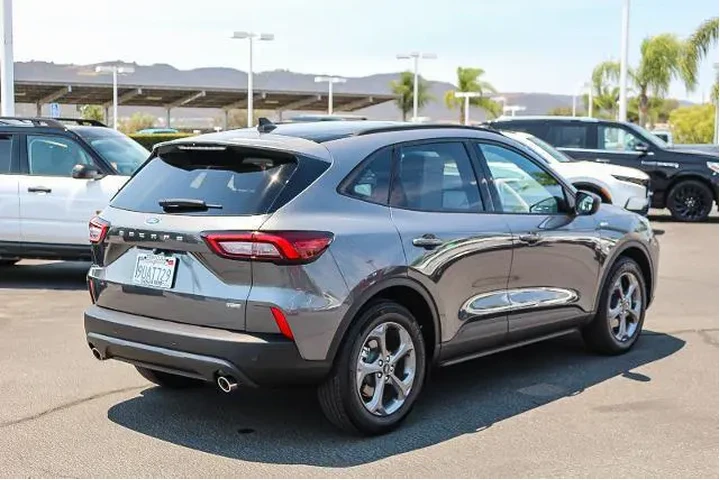 $38200 : Ford Escape Hybrid 2025 ST-L image 6