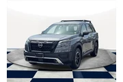 $33669 : Nissan Pathfinder 2023 AWD R thumbnail