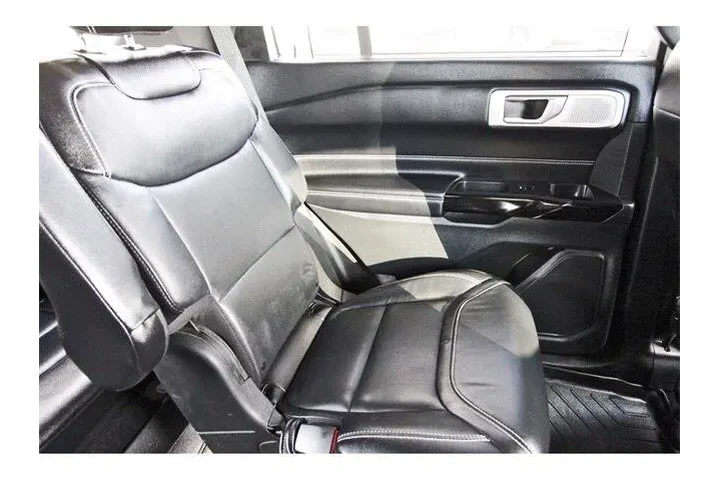 $32521 : Ford Explorer 2021 AWD ST 4d image 10