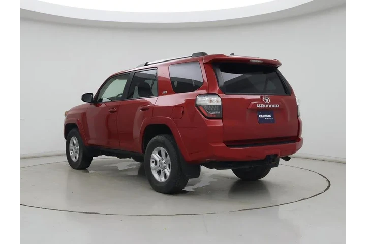 $38998 : Toyota 4Runner 2023 4x4 SR5 image 2