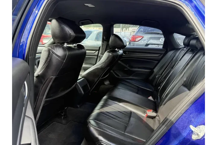 $13300 : 2018 Accord Sport image 10