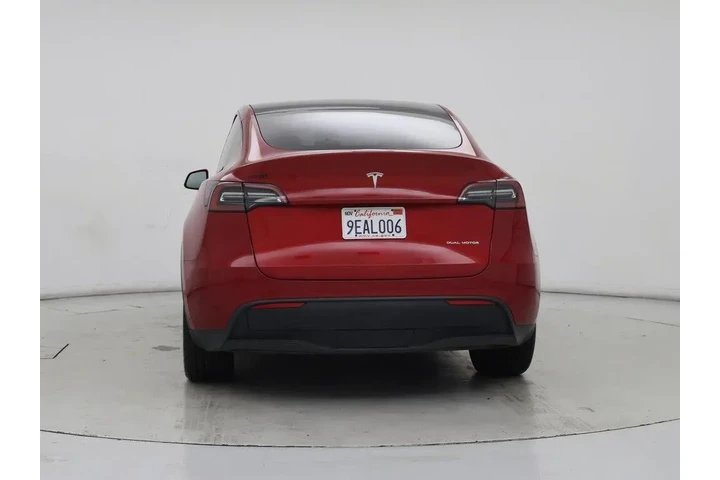 $33998 : Tesla Model Y 2023 AWD Long image 6