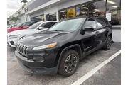 $7997 : Jeep Cherokee 2016 4x4 Sport thumbnail