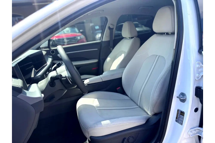 2025 Sonata SEL image 7
