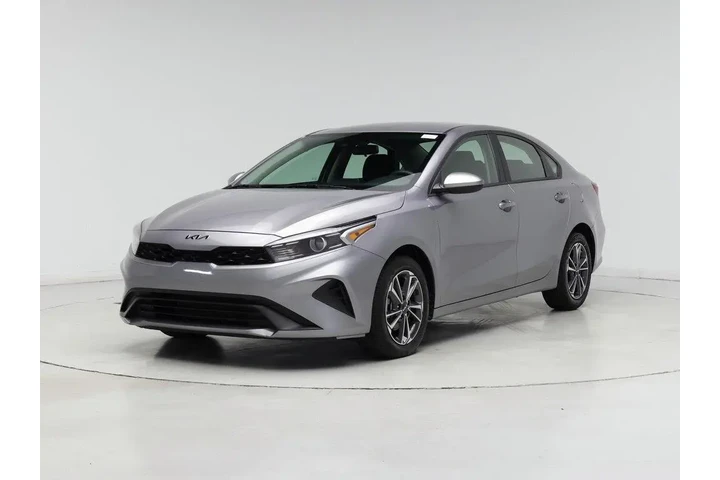 $19998 : Kia Forte 2024 LXS 4dr Sedan image 4