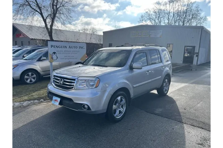 $9990 : 2012 Pilot EX-L image 1