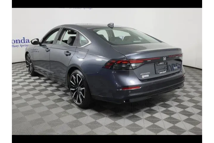 $32975 : Honda Accord Hybrid 2023 Tou image 5