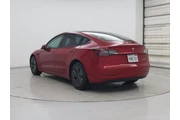 $25998 : Tesla Model 3 2022 AWD Long thumbnail