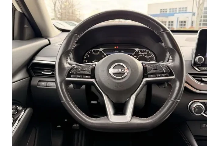 $21952 : Nissan Altima 2024 2.5 SR 4d image 10