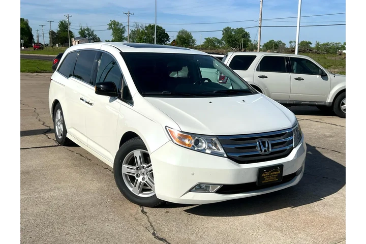 $7999 : 2013 Odyssey Touring image 8